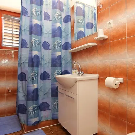 Stanici 12723b Apartament *
